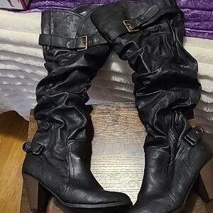 Chic Black Over the Knee Boots